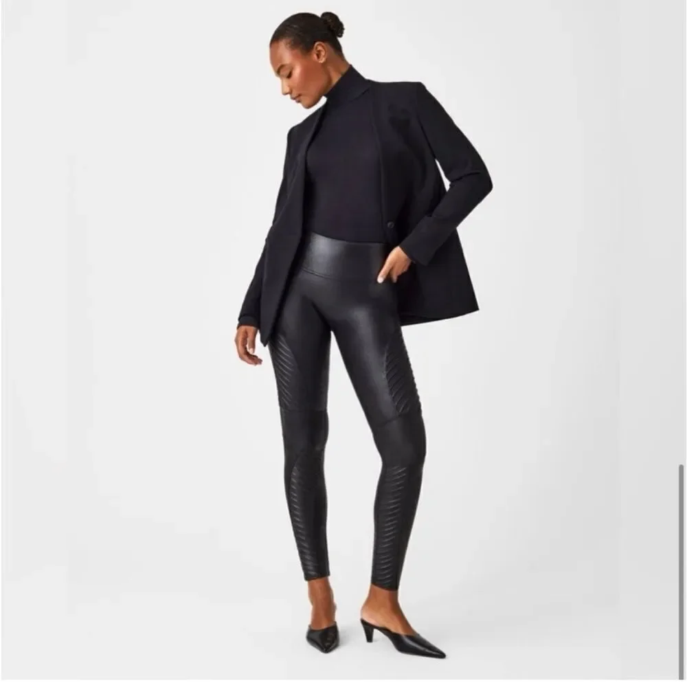 EUC SPANX BLACK MOTO FAUX LEATHER LEGGINGS SIZE LARGE